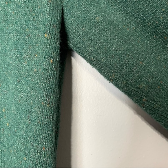 Izod Forest Green Raglan quarter button up long‎ sleeve sweater. Size XL - Picture 5 of 5